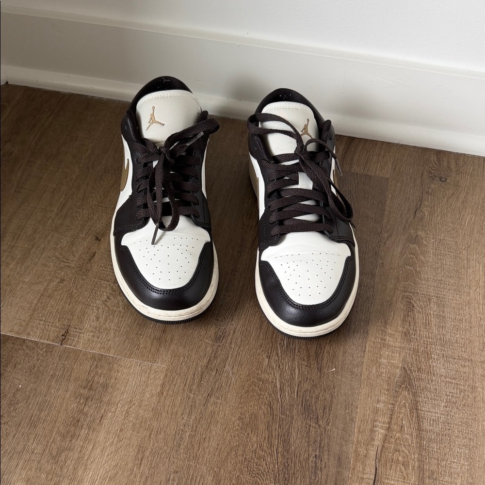 Nike Air Jordan 1 Low 'Shadow Brown' - Picture 4 of 7